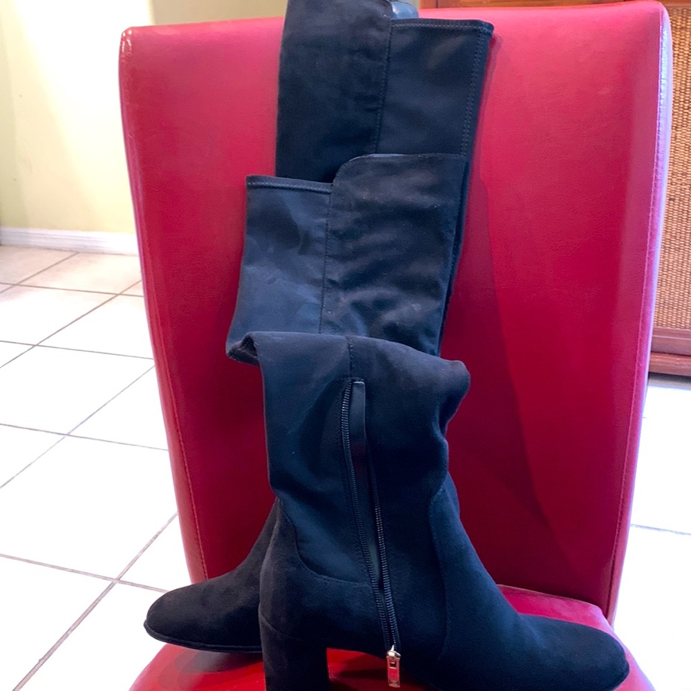 Liz Claiborne heeled (3 1/2") boots, long (24" heel to top front)